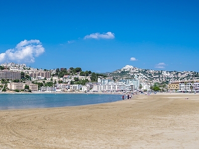 城市蓝天白云外景图 海滩 海岸