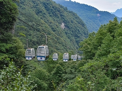 缆车索道山谷峡谷森林