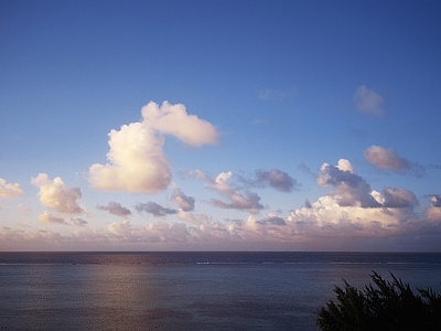 蓝天白云日景天空 晚霞傍晚夕阳云朵天空日景 天空