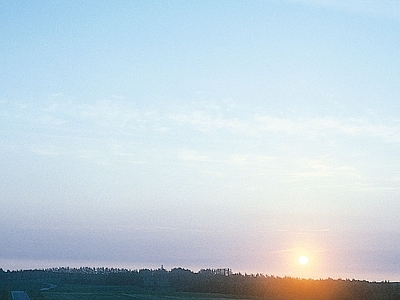 黄昏夕阳落日傍晚夜晚多云云朵天空 日出日落多云的蓝色天空景观风景 夜晚天空