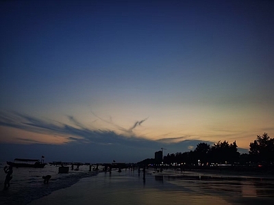 傍晚海边天空风景