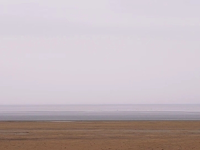 侘寂风景 草原 水 天空