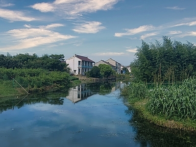 现代风景 池塘 蓝天 别墅 农村 夏天