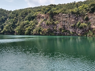 现代风景 湖泊 悬崖 石头