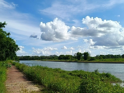 现代风景 河流 天空 云朵