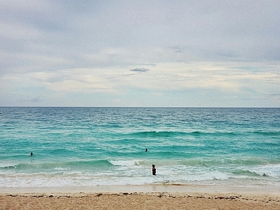 现代风景 海边风光 海洋 阴天 天空