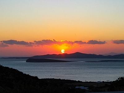 现代风景 海边夕阳晚霞风光 日出朝霞天空 脉 岛屿 海景