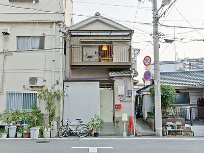 日式现代街道外景 窗外街道外景日景 商业街外景 人行道