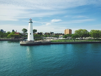 现代小区外景 海边别墅小区外景 园林绿化城市海岸 灯塔公园风光 树林海景海岸 蓝天多云天空