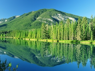 北欧风景 湖水倒影 山