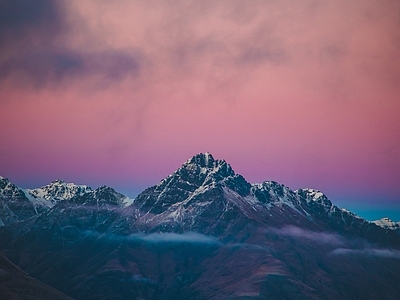 现代风景 雪景 夕阳 雪山