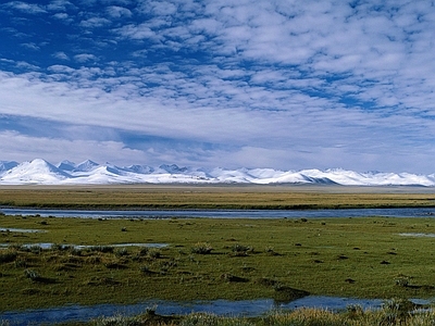 现代风景 雪山 草地 沼泽